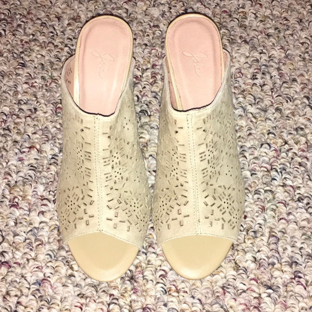 Joie Anita peep toe wedges in Cement